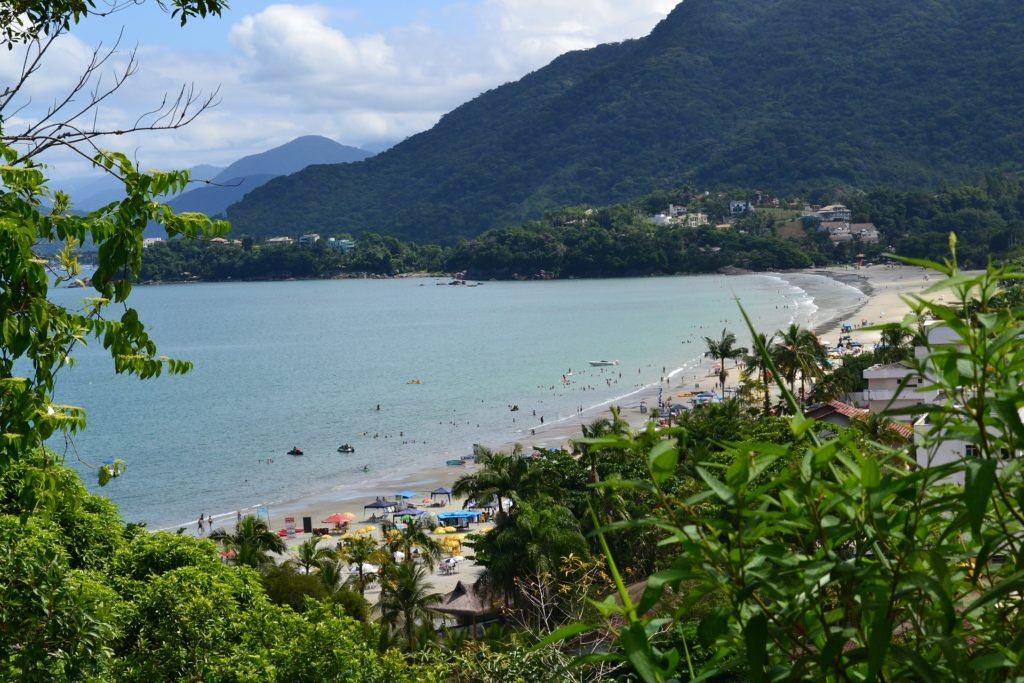 Vista da Praia Grande, em Ubatuba